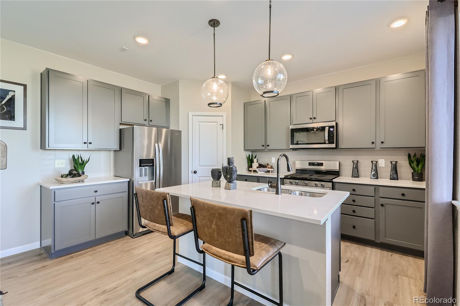 MLS Image #8 for 14412  heritage drive,mead, Colorado