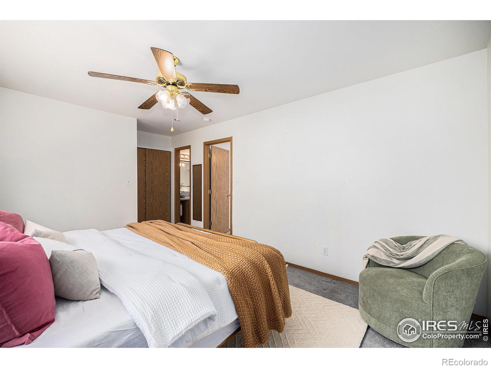 MLS Image #14 for 2108  meadow court,longmont, Colorado