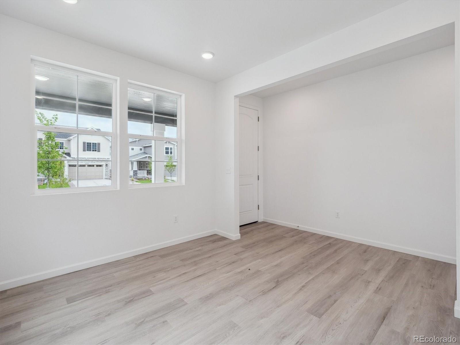 MLS Image #2 for 24777 e 40th avenue,aurora, Colorado