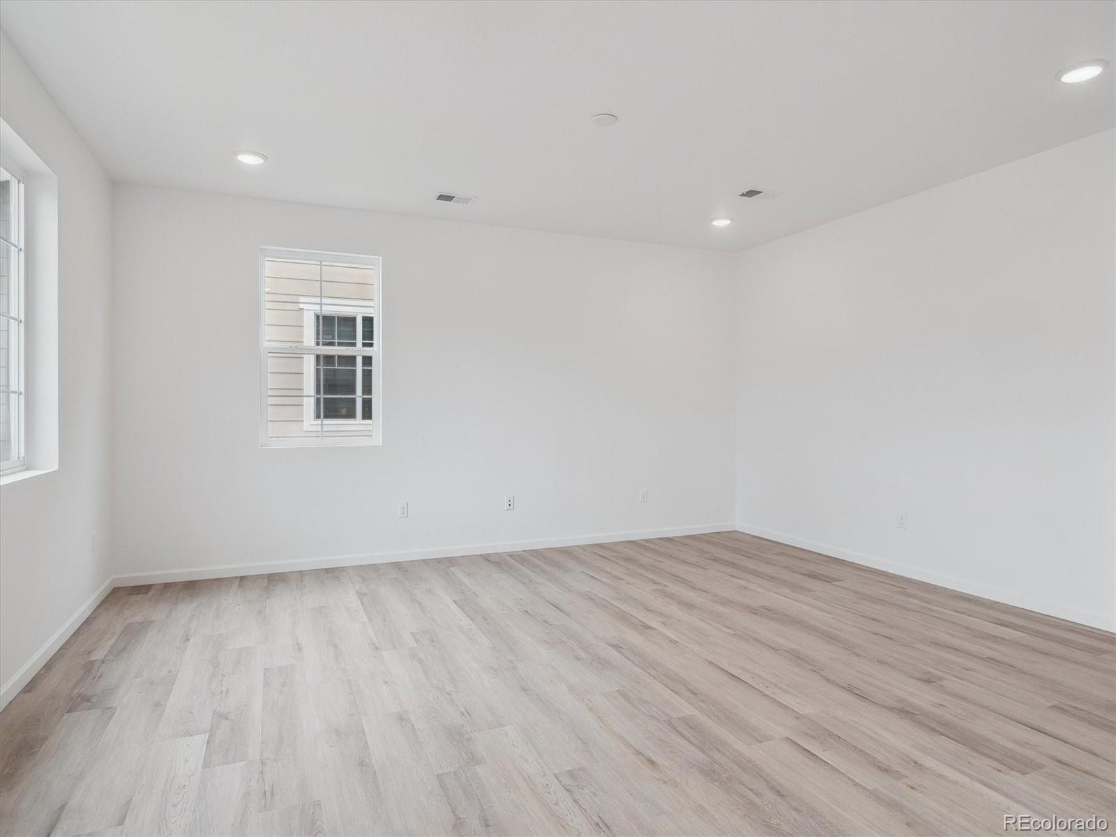 MLS Image #6 for 24777 e 40th avenue,aurora, Colorado