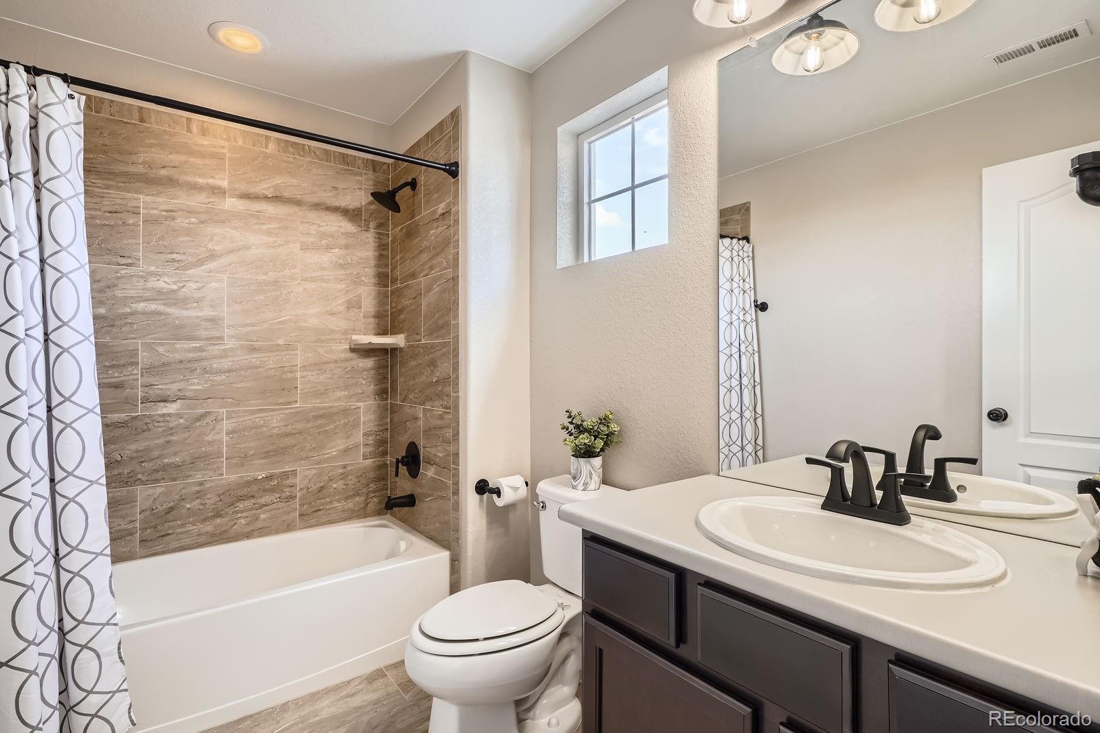 MLS Image #26 for 9527  iron mountain way,arvada, Colorado