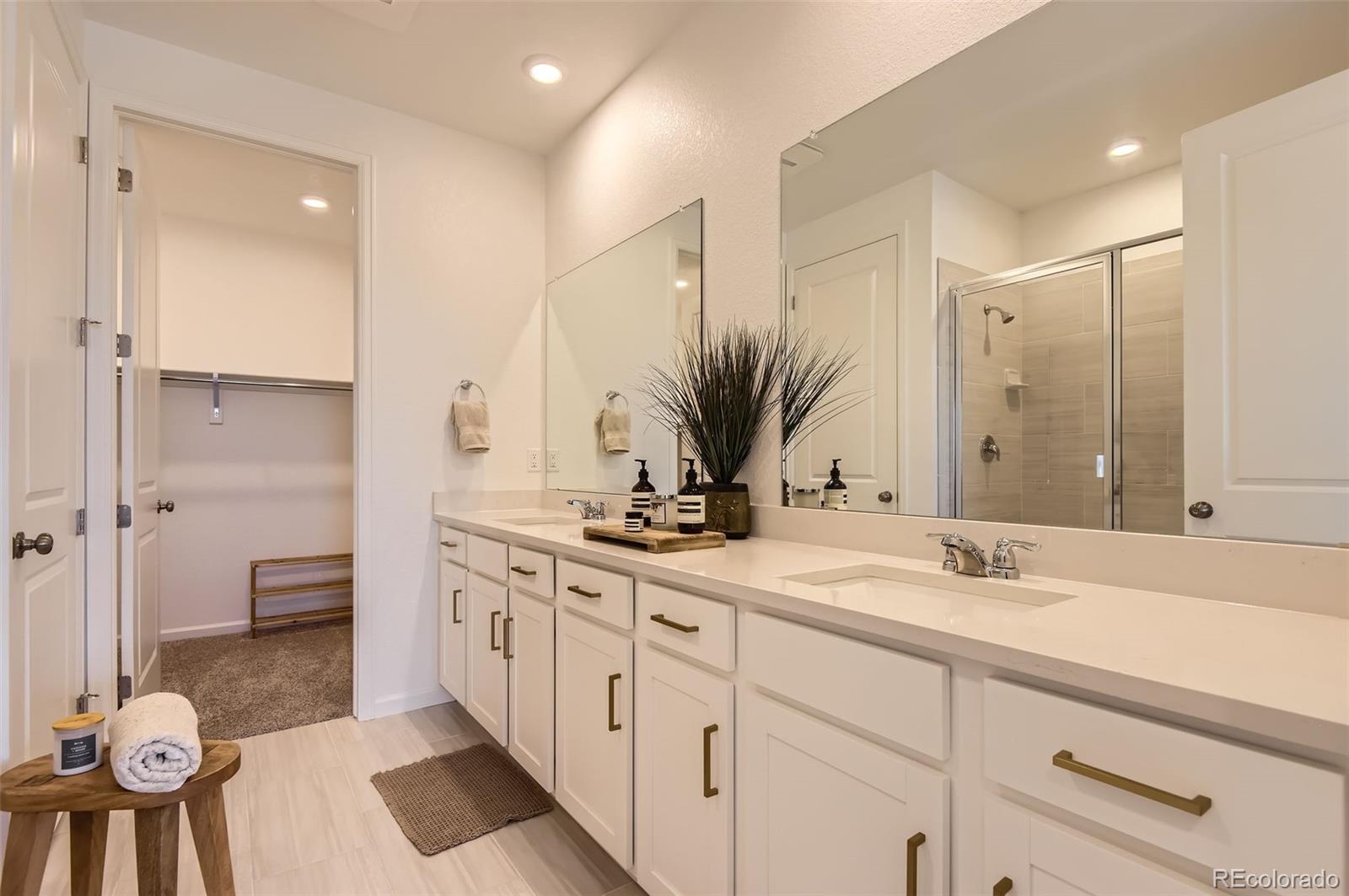 MLS Image #16 for 3461 n buchanan way,aurora, Colorado