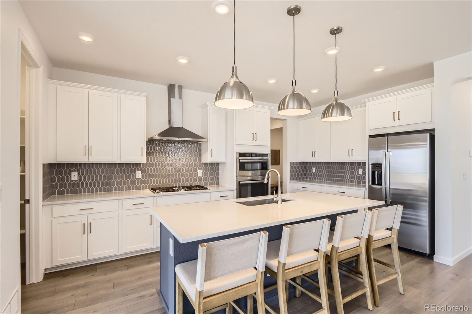 MLS Image #7 for 3461 n buchanan way,aurora, Colorado