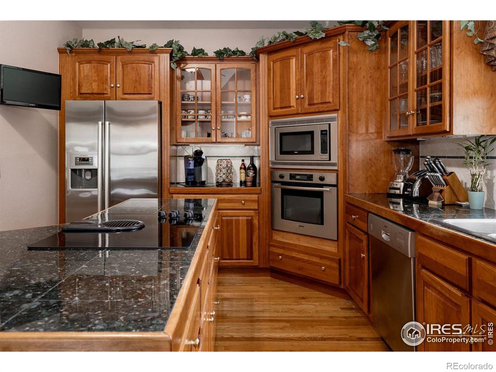 MLS Image #7 for 957  logan court,loveland, Colorado