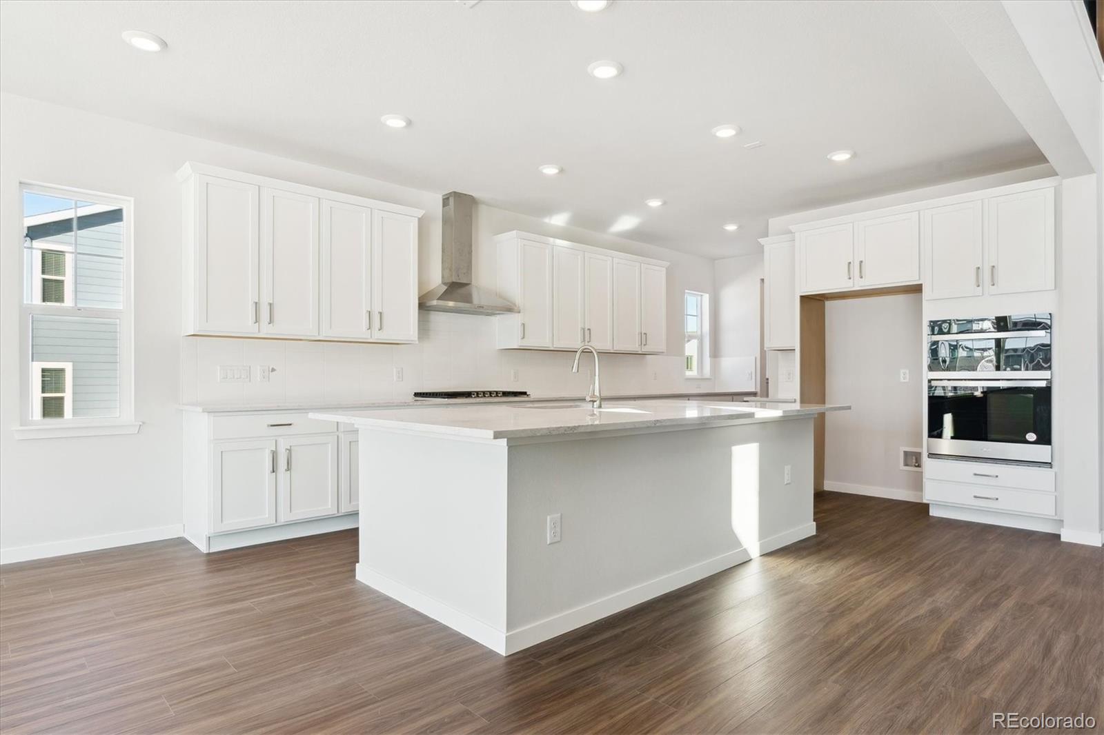 MLS Image #5 for 13750  emerald lake street,parker, Colorado