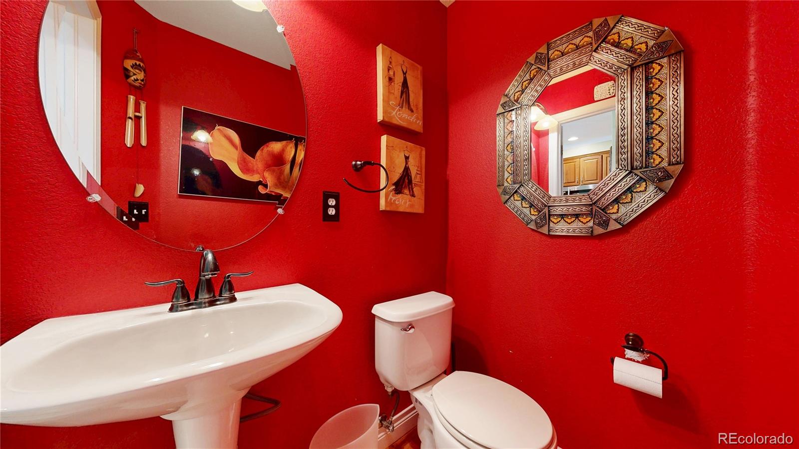 MLS Image #14 for 2334  yosemite street,denver, Colorado