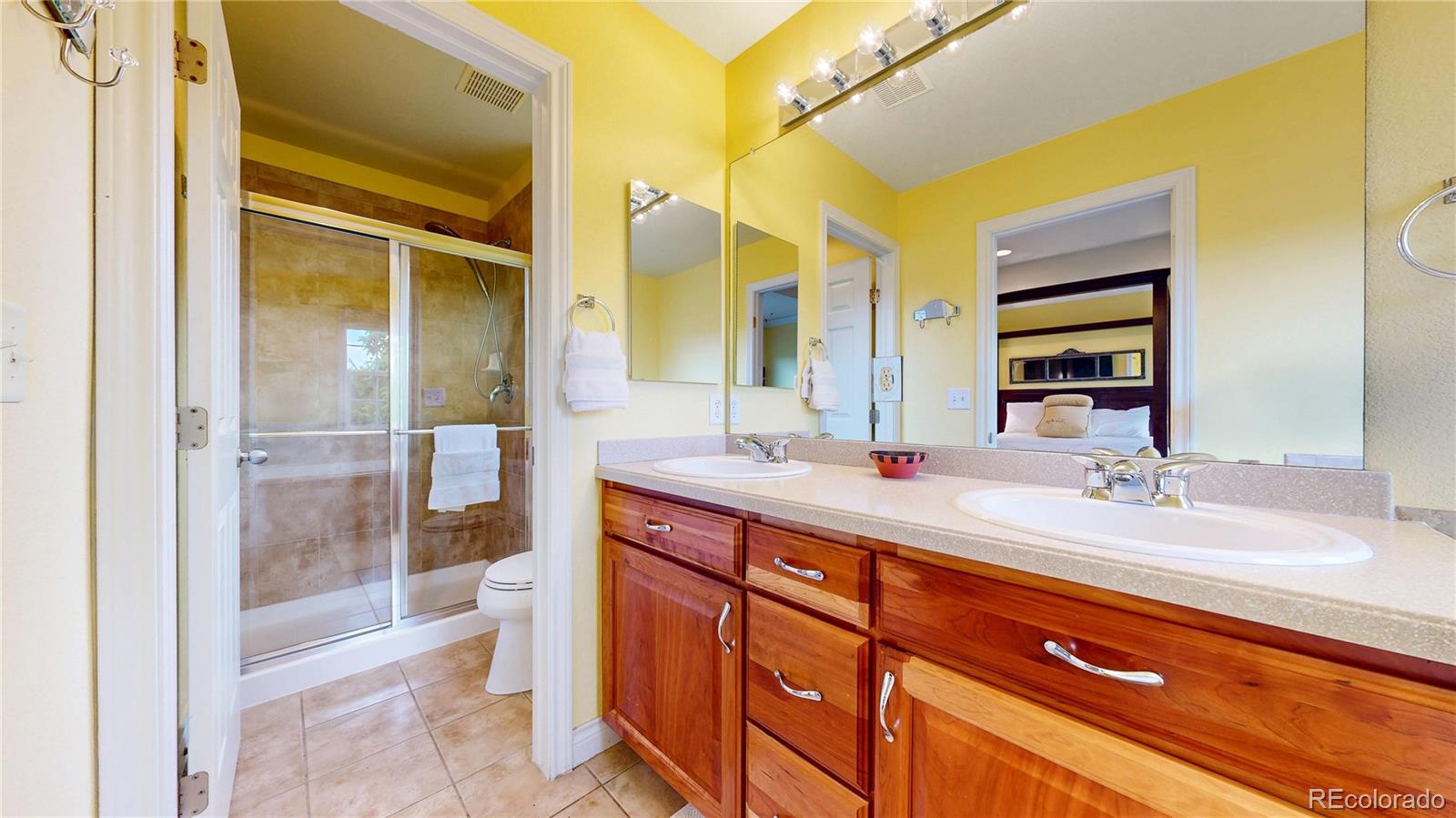 MLS Image #21 for 2334  yosemite street,denver, Colorado