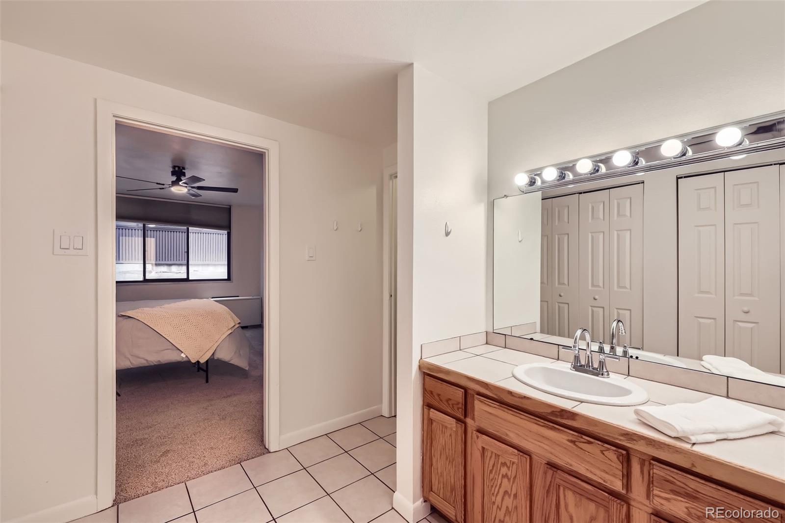 MLS Image #15 for 830 n sherman street,denver, Colorado