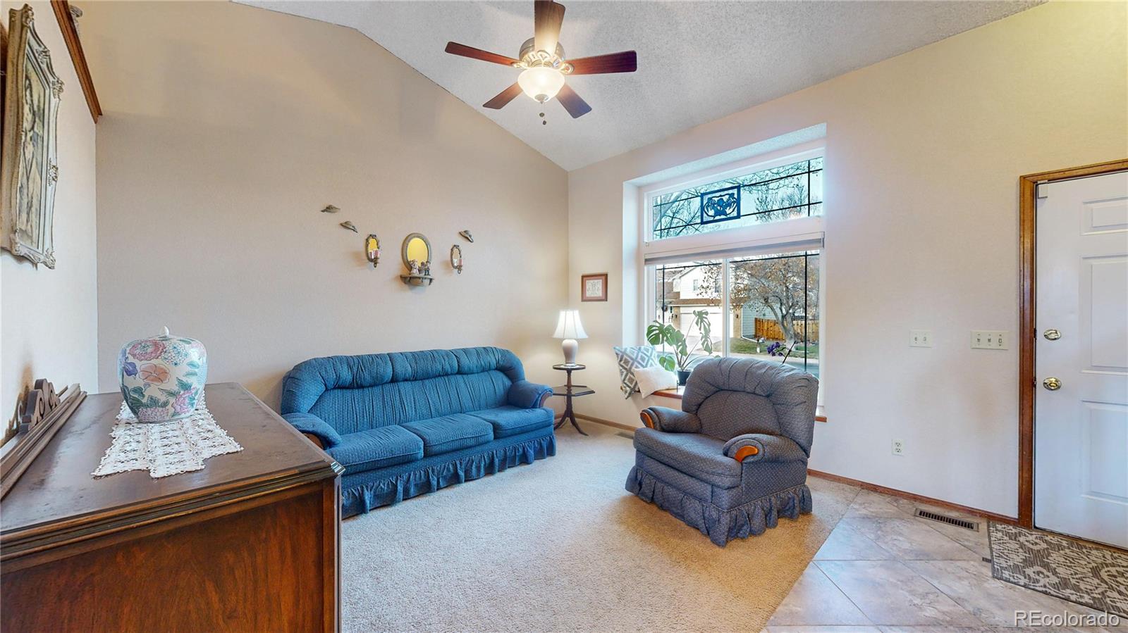 MLS Image #2 for 17588 e dickenson place,aurora, Colorado