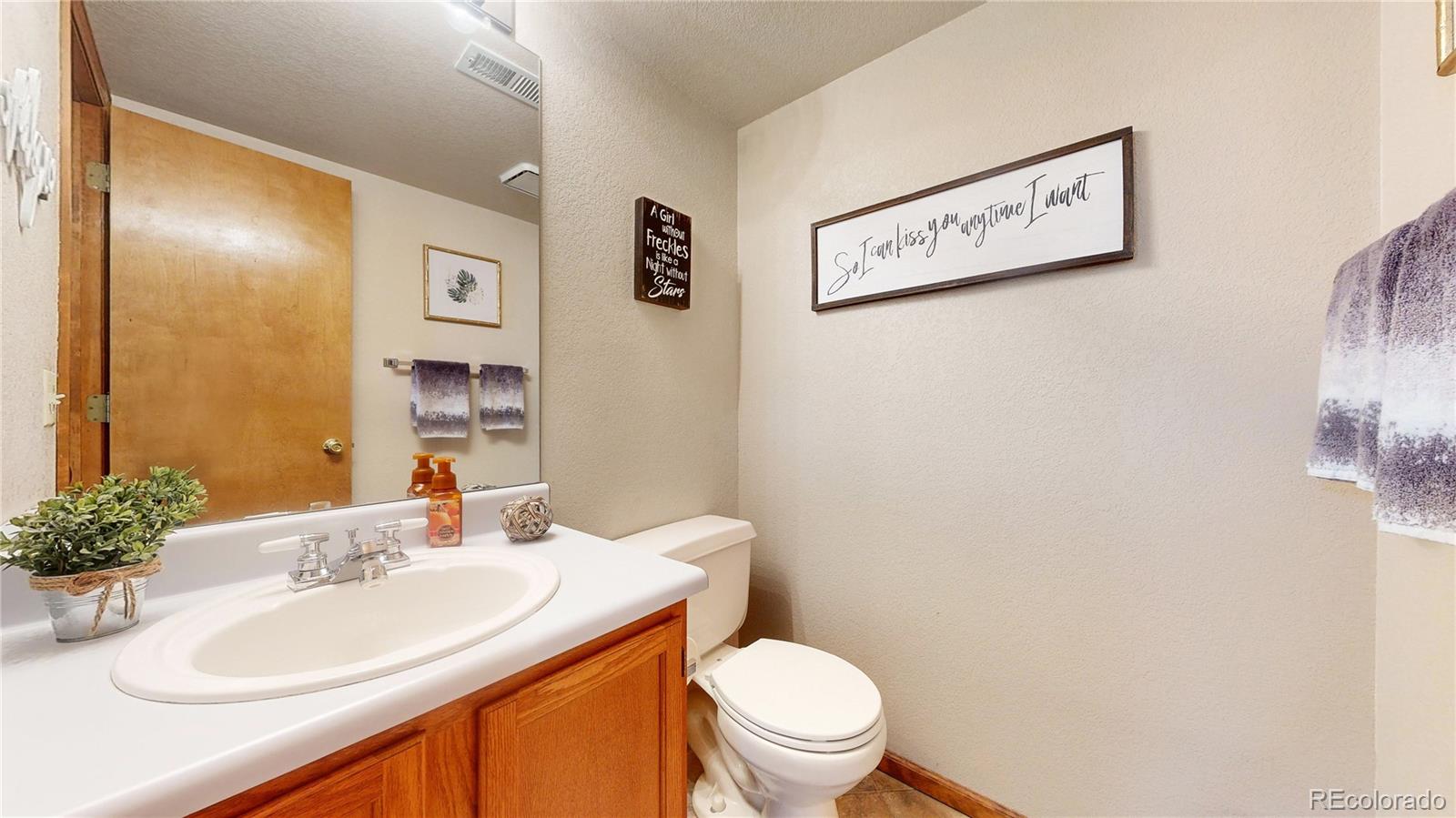 MLS Image #9 for 17588 e dickenson place,aurora, Colorado