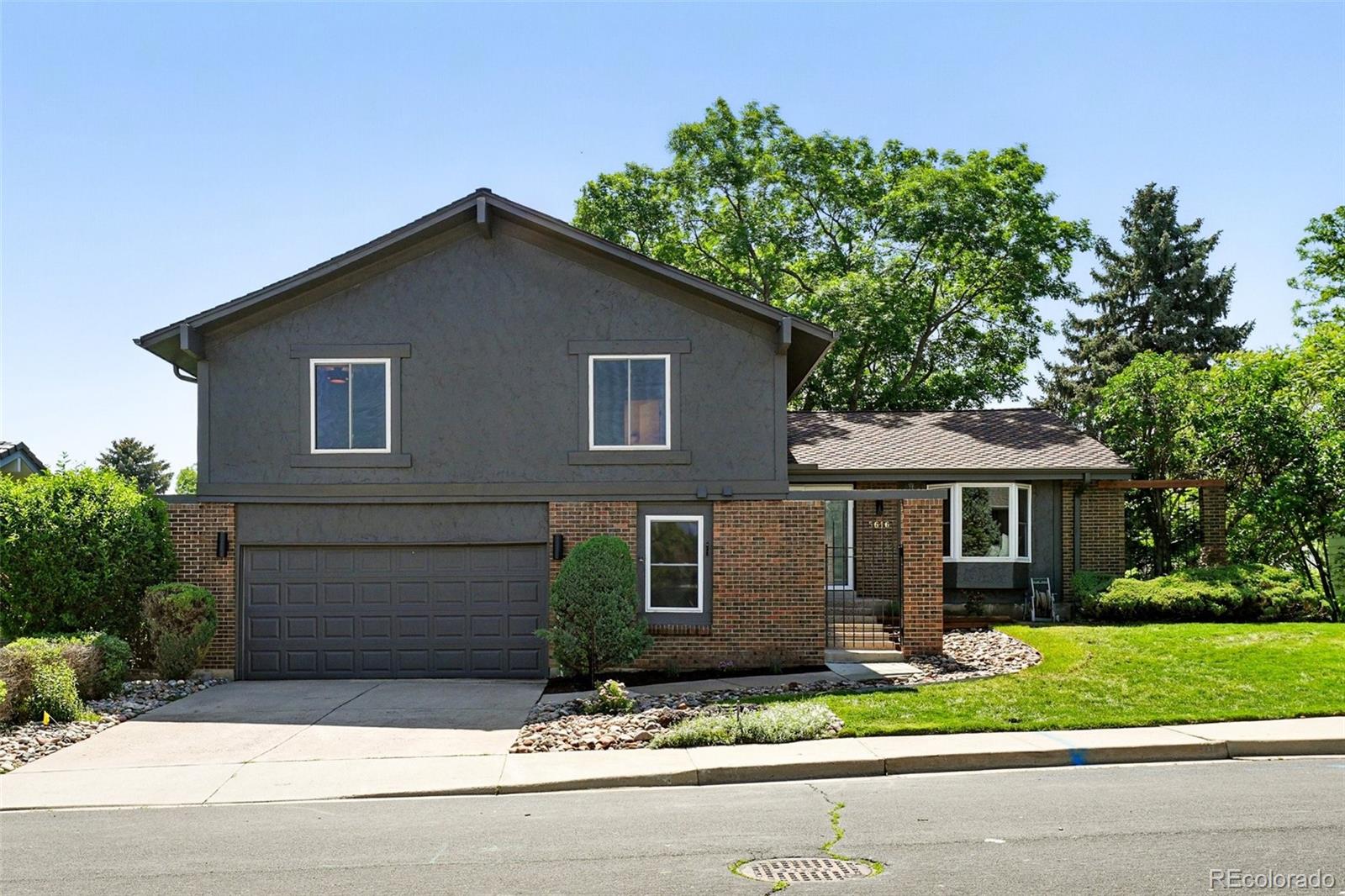 CMA Image for 5616 S Kenton Court,Englewood, Colorado