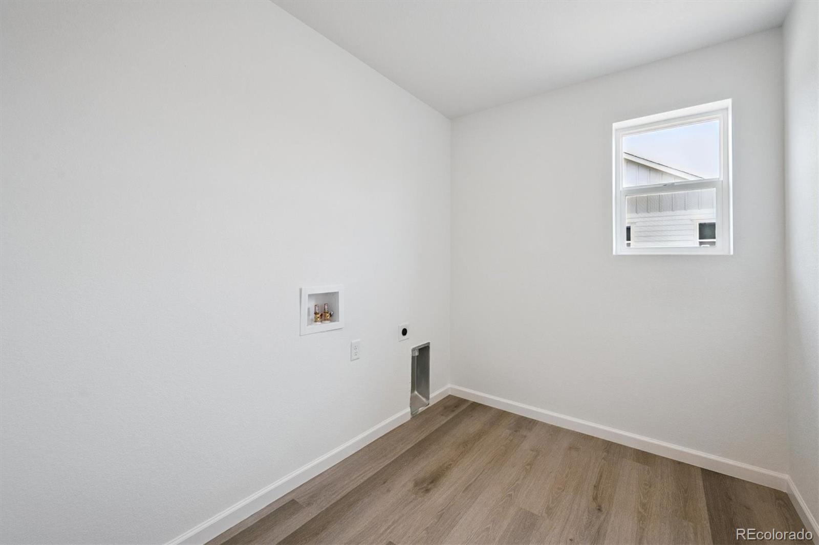 MLS Image #13 for 45921  wood thrush avenue,bennett, Colorado