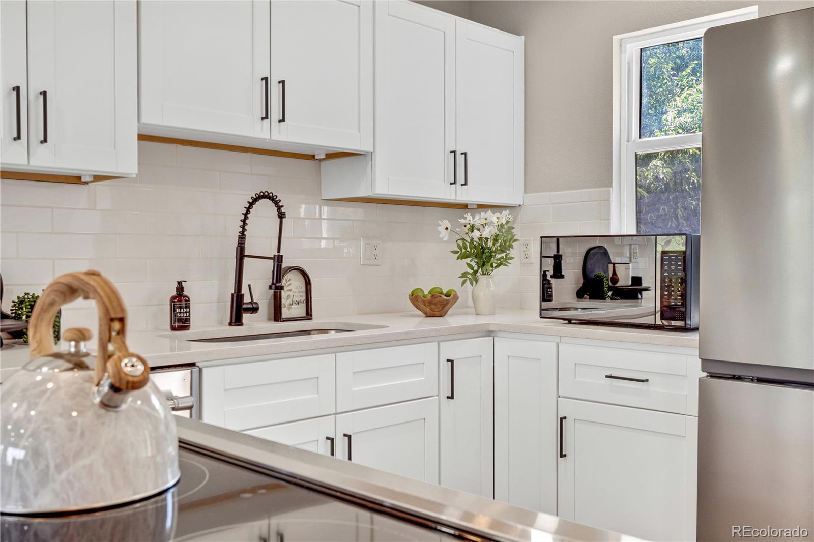 MLS Image #10 for 6382 w byers place ,lakewood, Colorado