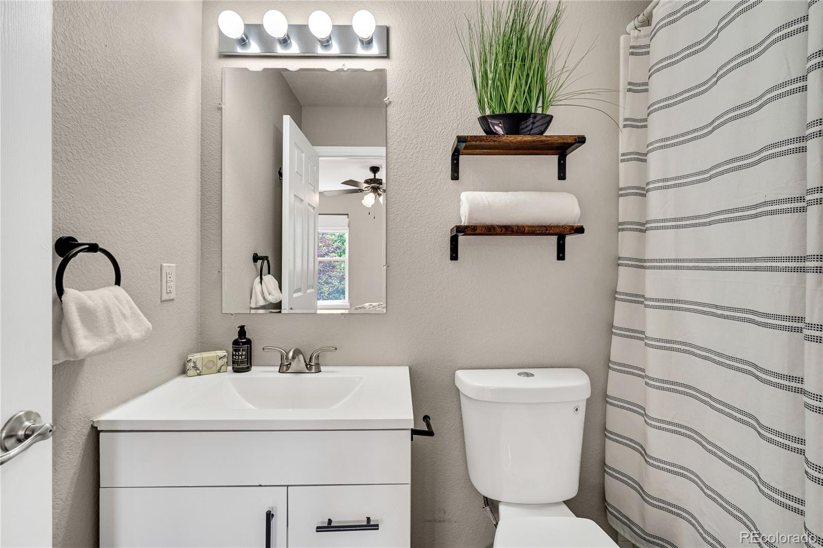 MLS Image #22 for 6382 w byers place ,lakewood, Colorado