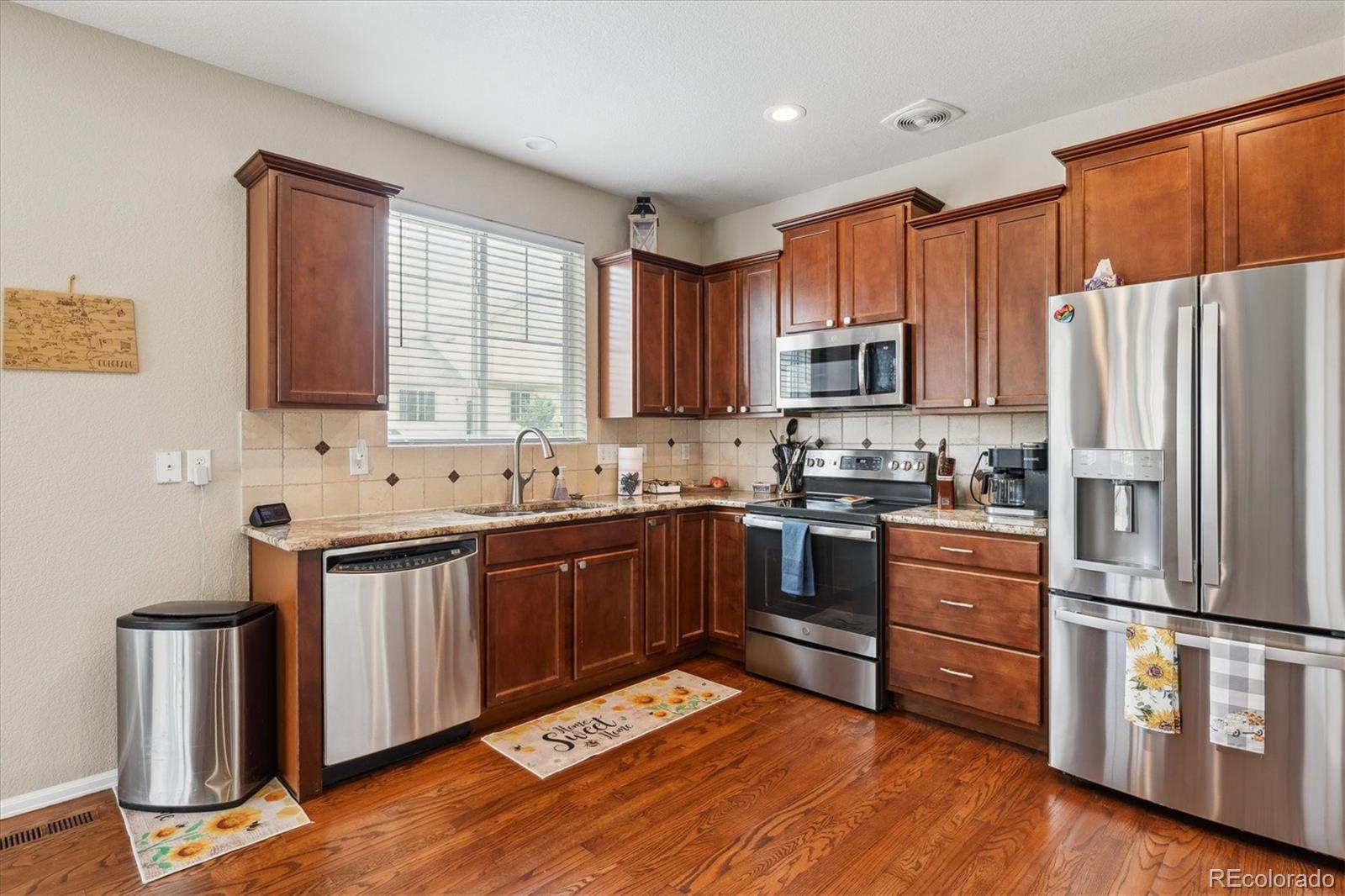 MLS Image #5 for 25850 e 3rd avenue,aurora, Colorado