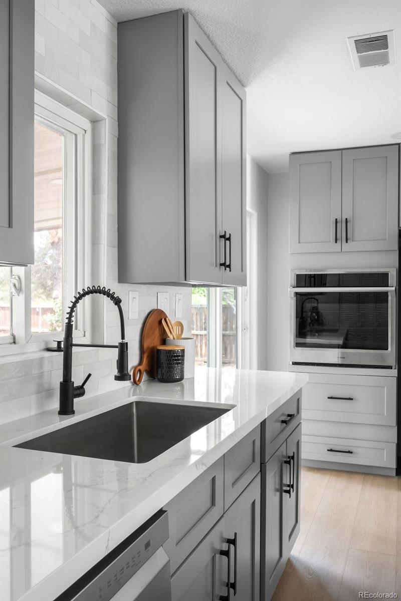 MLS Image #21 for 3065 s eudora street,denver, Colorado