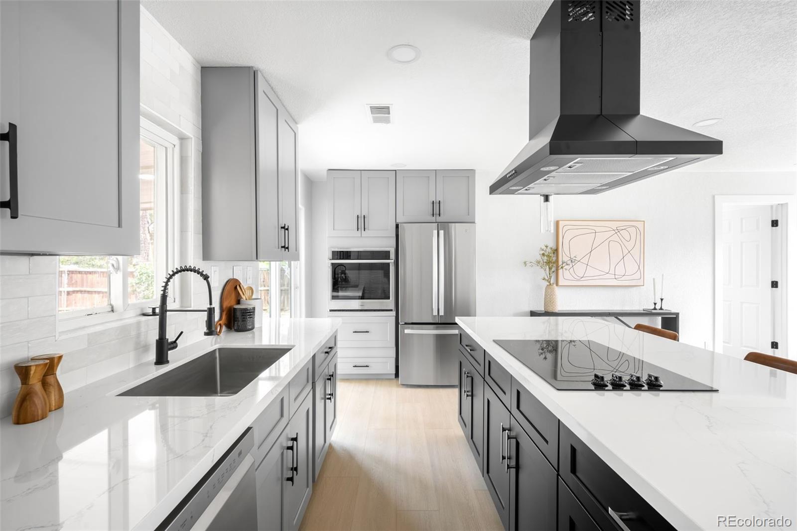 MLS Image #6 for 3065 s eudora street,denver, Colorado