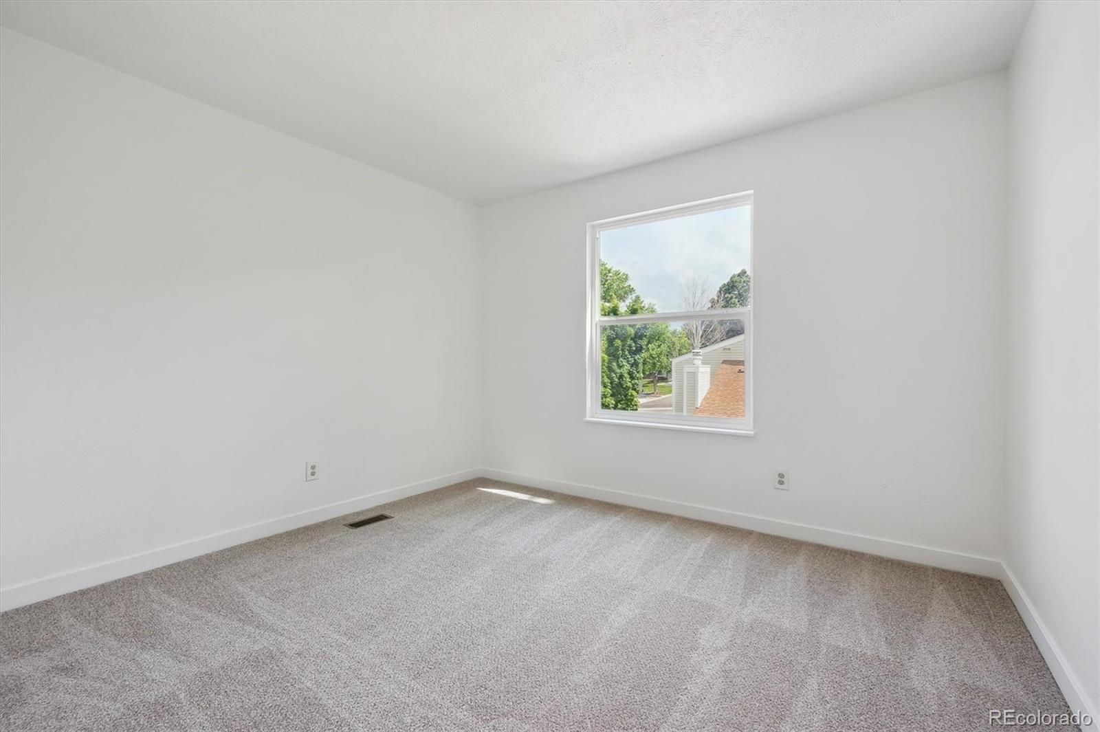 MLS Image #18 for 15942 e rice place,aurora, Colorado