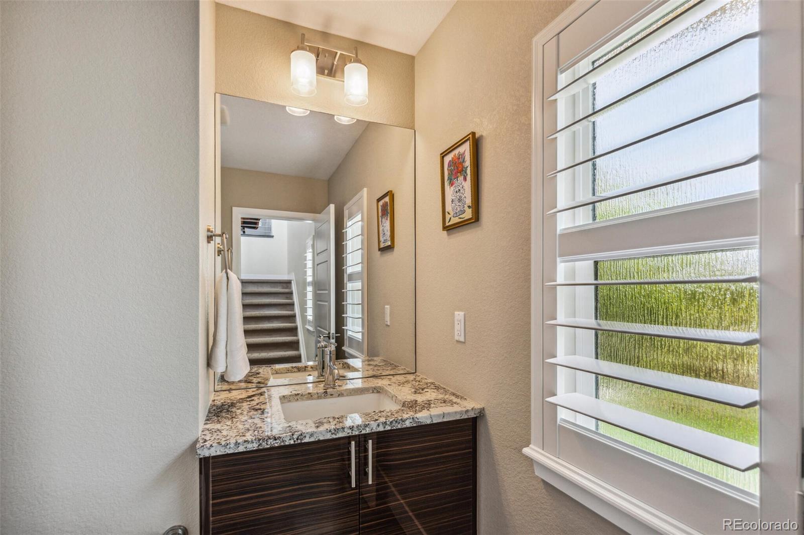 MLS Image #17 for 9244 e 37th avenue,denver, Colorado