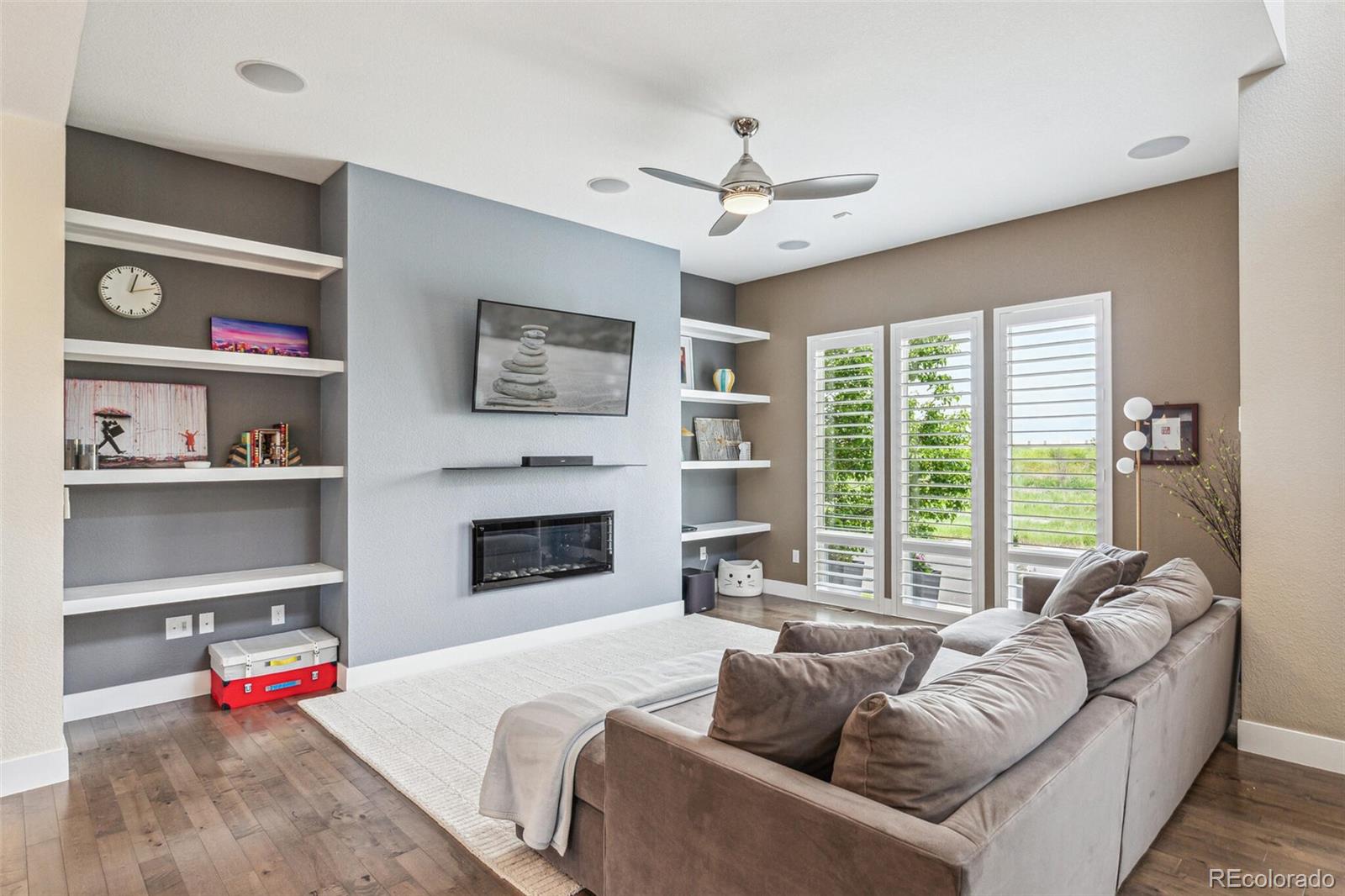 MLS Image #3 for 9244 e 37th avenue,denver, Colorado