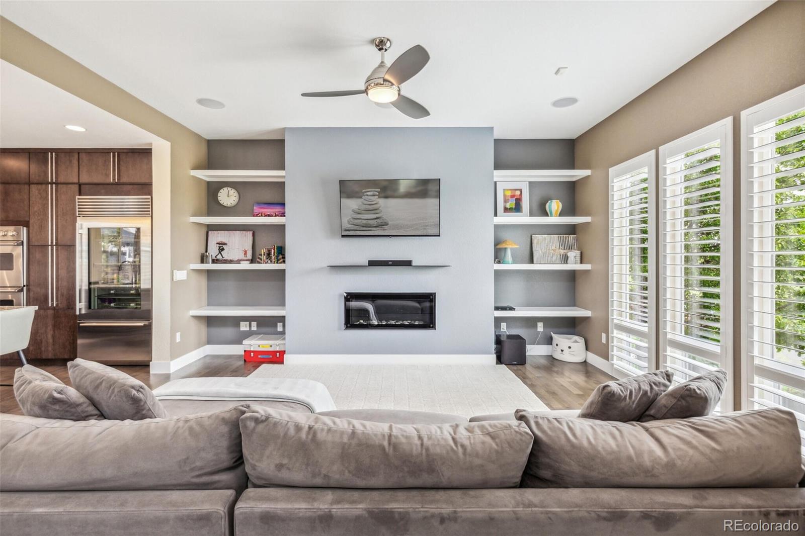 MLS Image #4 for 9244 e 37th avenue,denver, Colorado