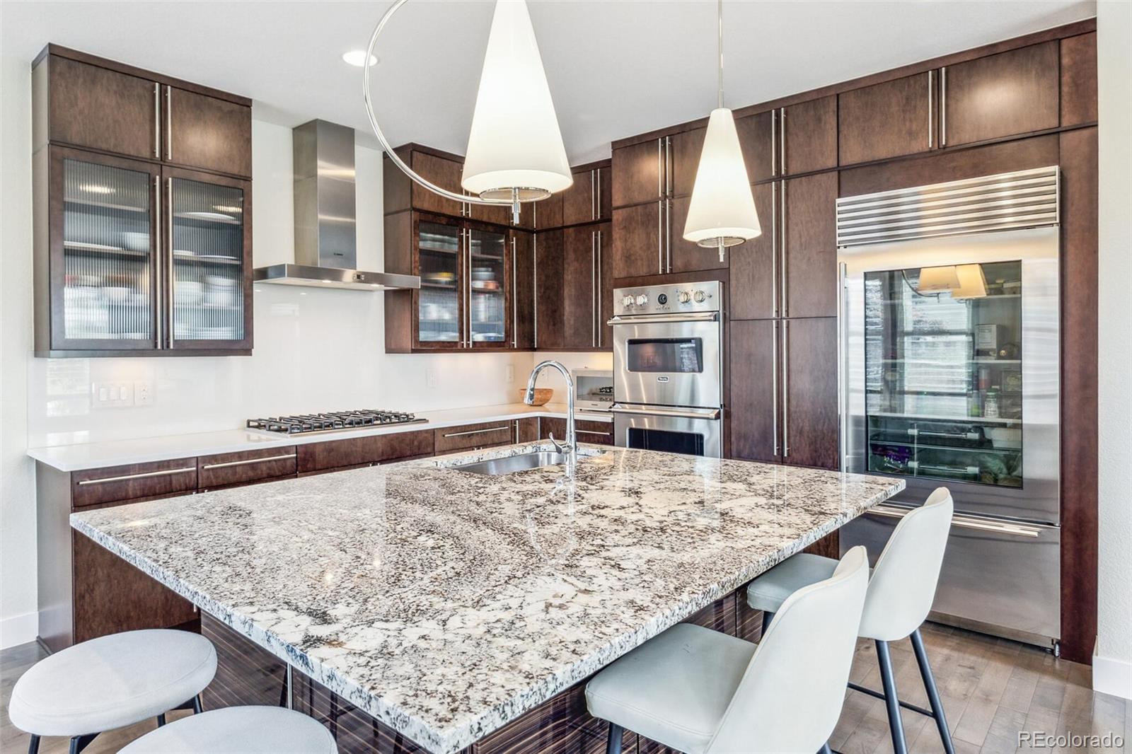 MLS Image #9 for 9244 e 37th avenue,denver, Colorado