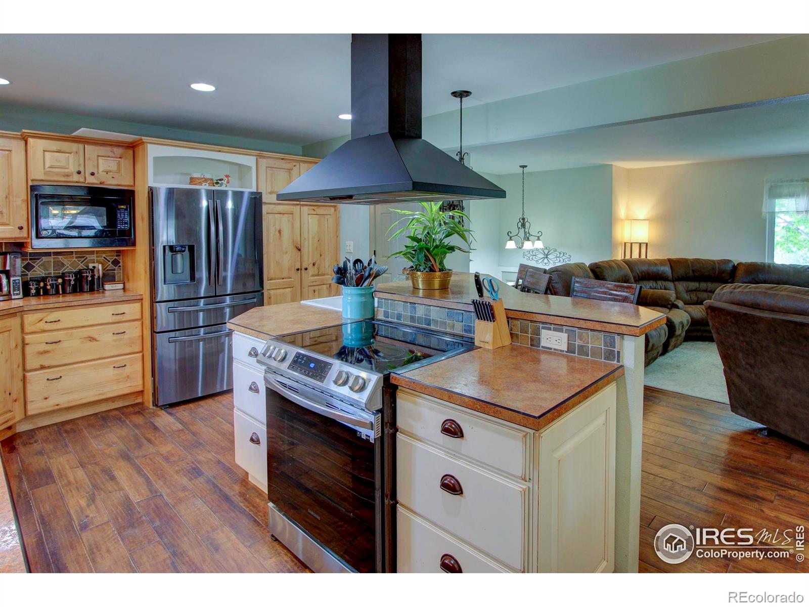MLS Image #5 for 204  35th street,loveland, Colorado