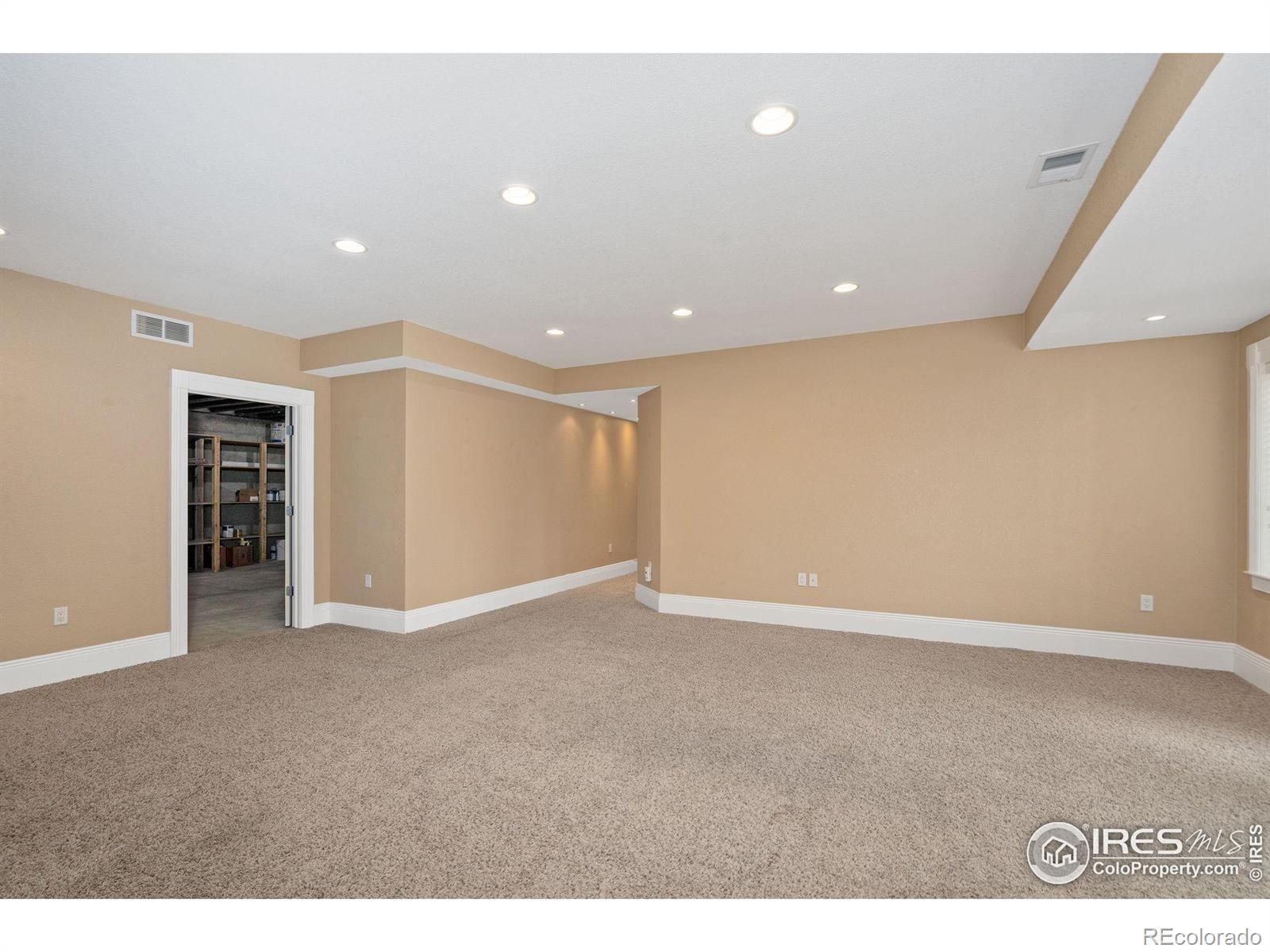 MLS Image #23 for 1926  crested butte court,loveland, Colorado