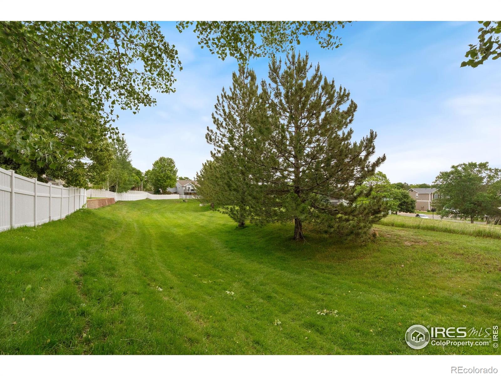 MLS Image #35 for 1926  crested butte court,loveland, Colorado