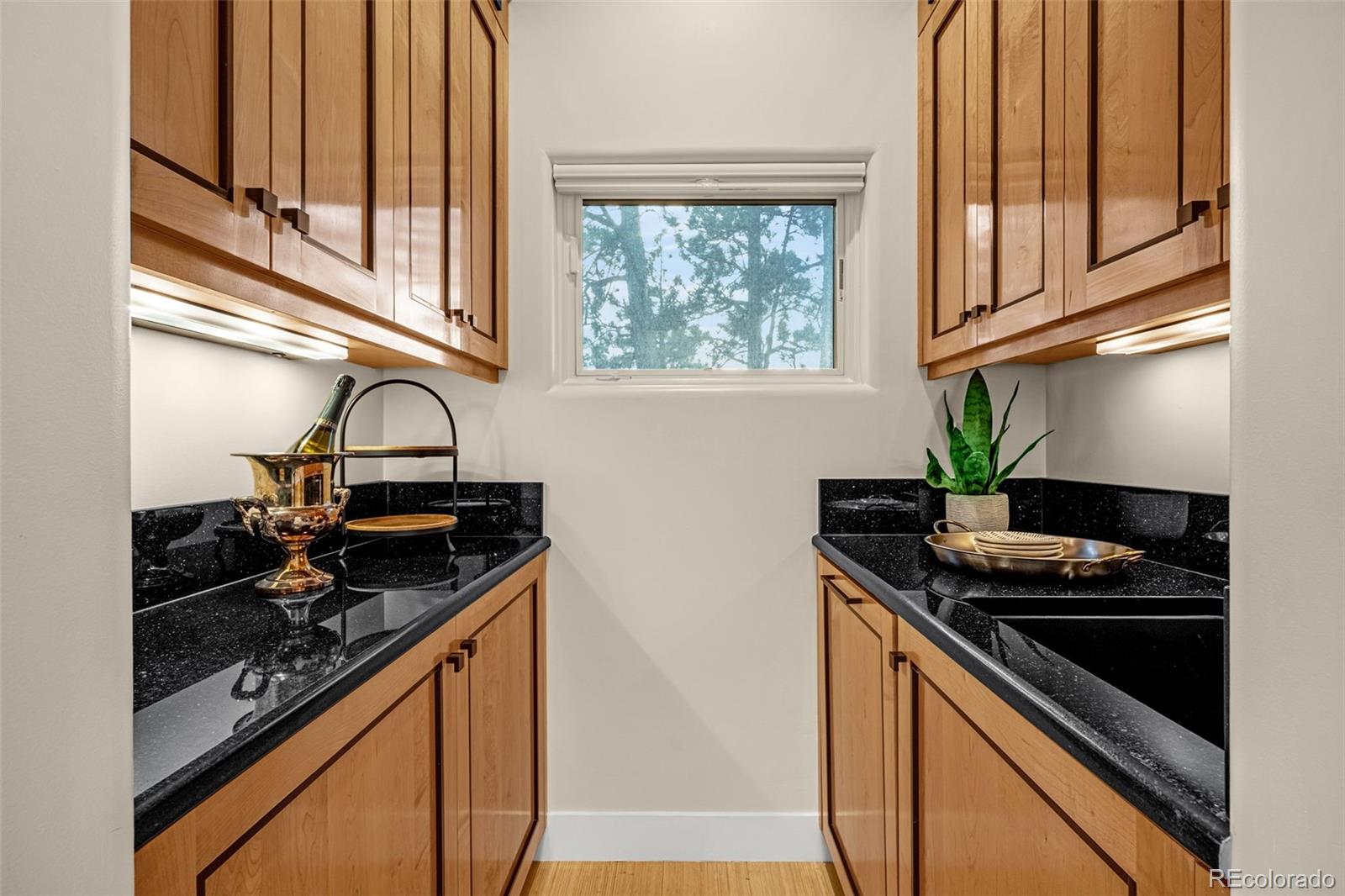 MLS Image #18 for 205  cobblestone way,monument, Colorado