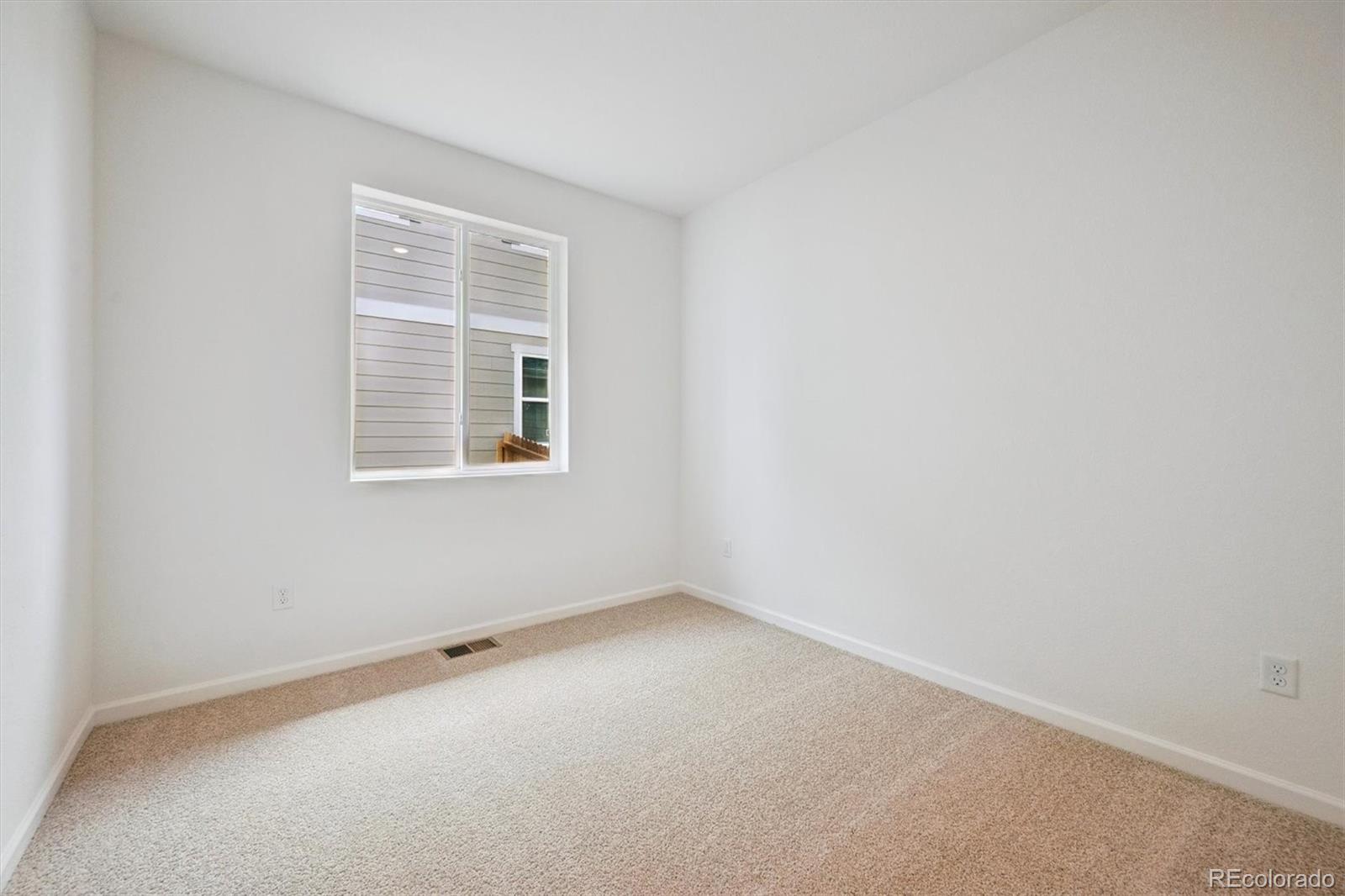 MLS Image #11 for 45933  wood thrush avenue,bennett, Colorado