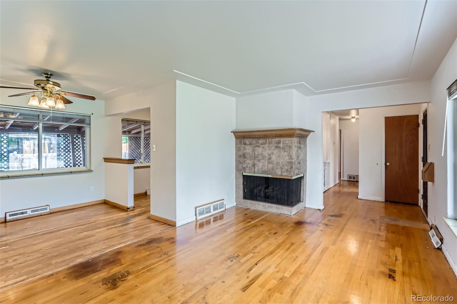 MLS Image #5 for 7995  robin lane,denver, Colorado