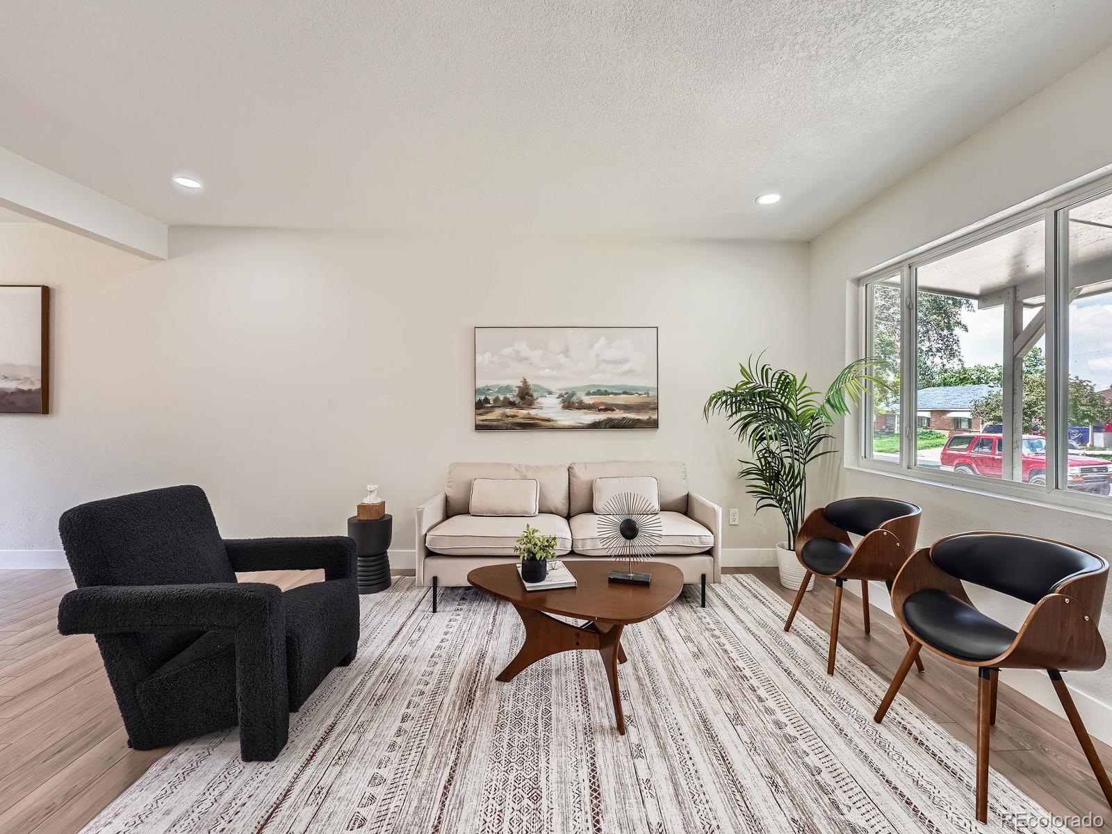 MLS Image #3 for 1245  troy street,aurora, Colorado