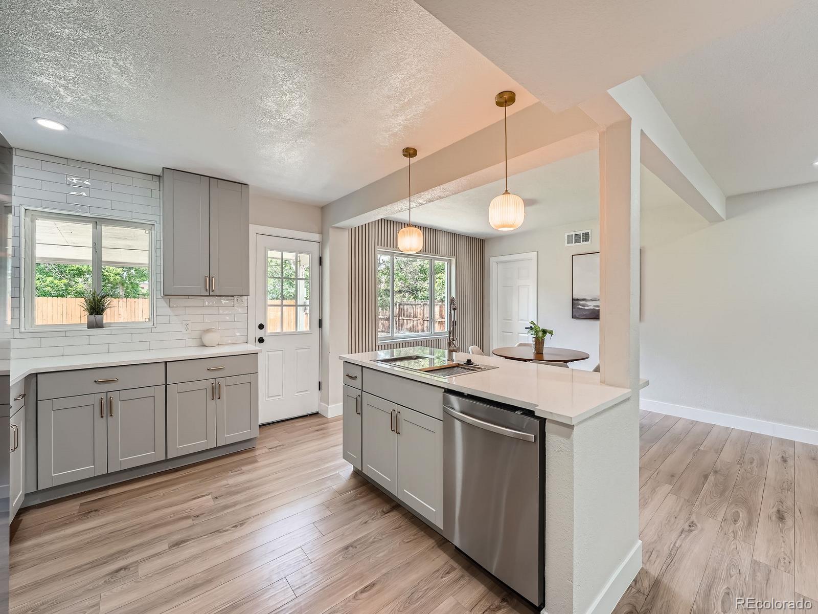 MLS Image #8 for 1245  troy street,aurora, Colorado