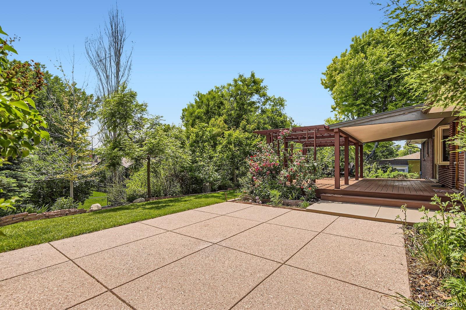 MLS Image #3 for 8292 e lehigh drive,denver, Colorado