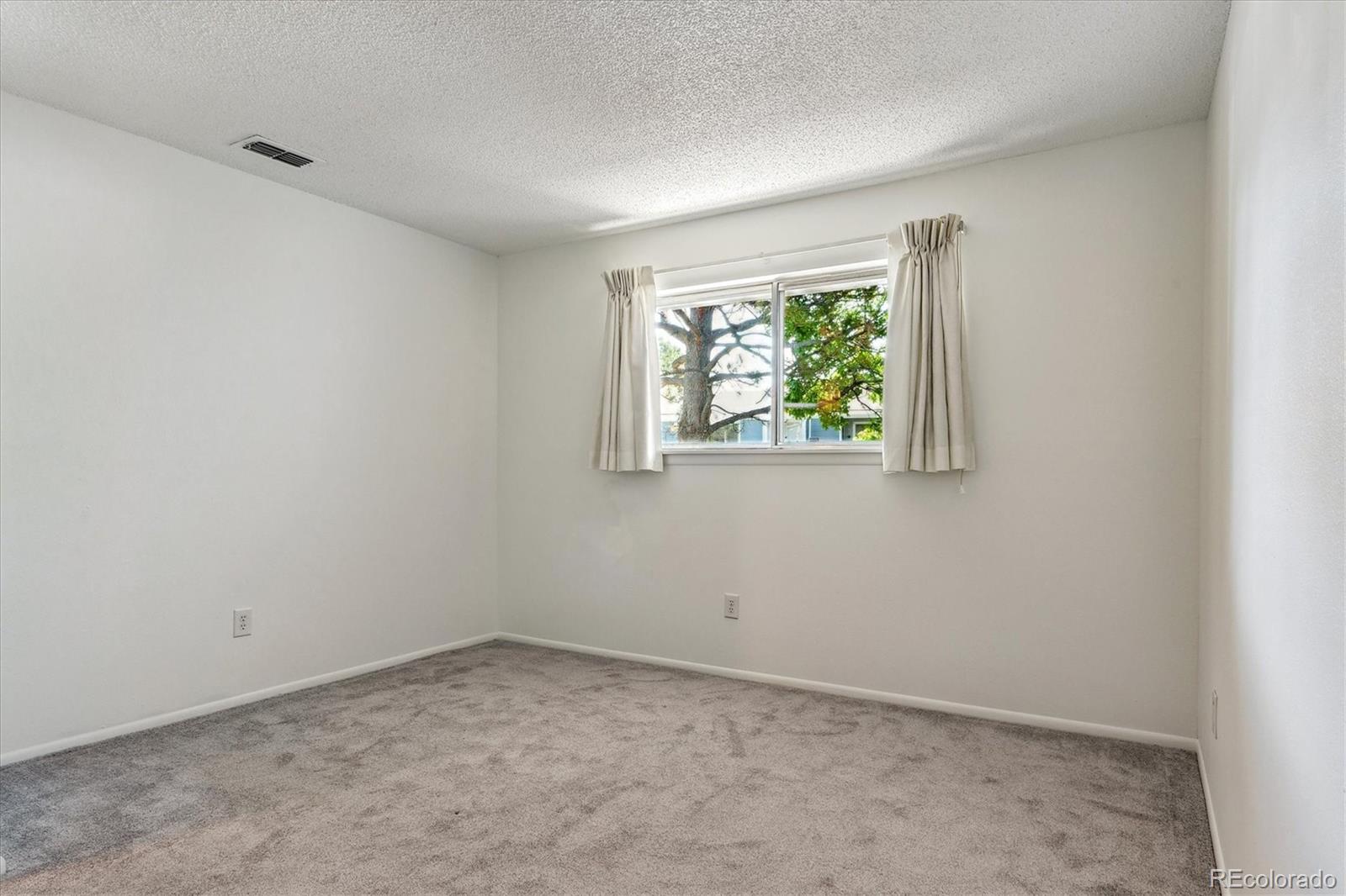 MLS Image #11 for 7275 s gaylord street,littleton, Colorado