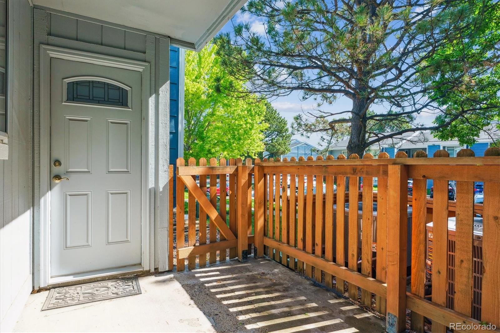 MLS Image #2 for 7275 s gaylord street,littleton, Colorado