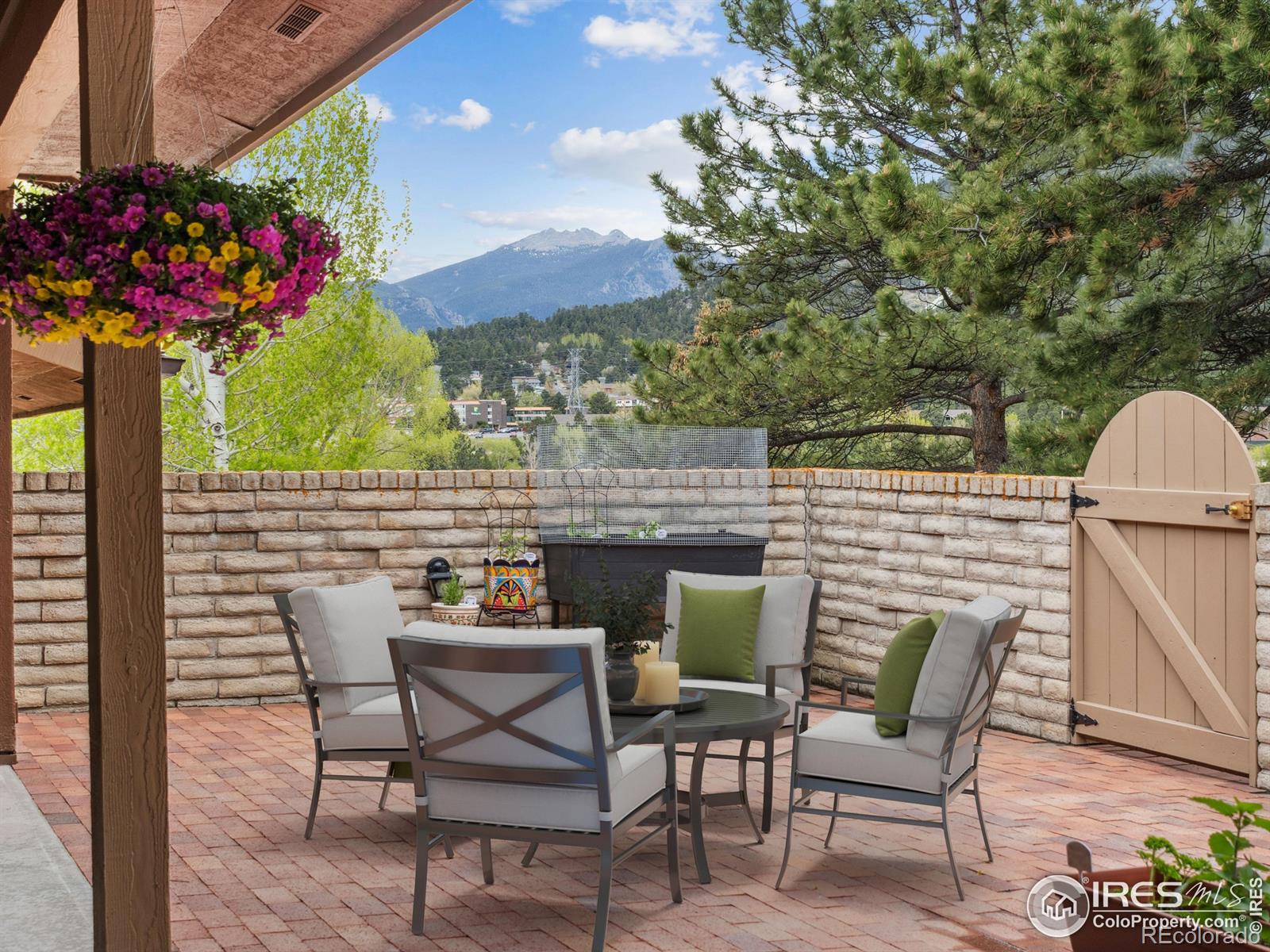 MLS Image #3 for 838  vista lane,estes park, Colorado