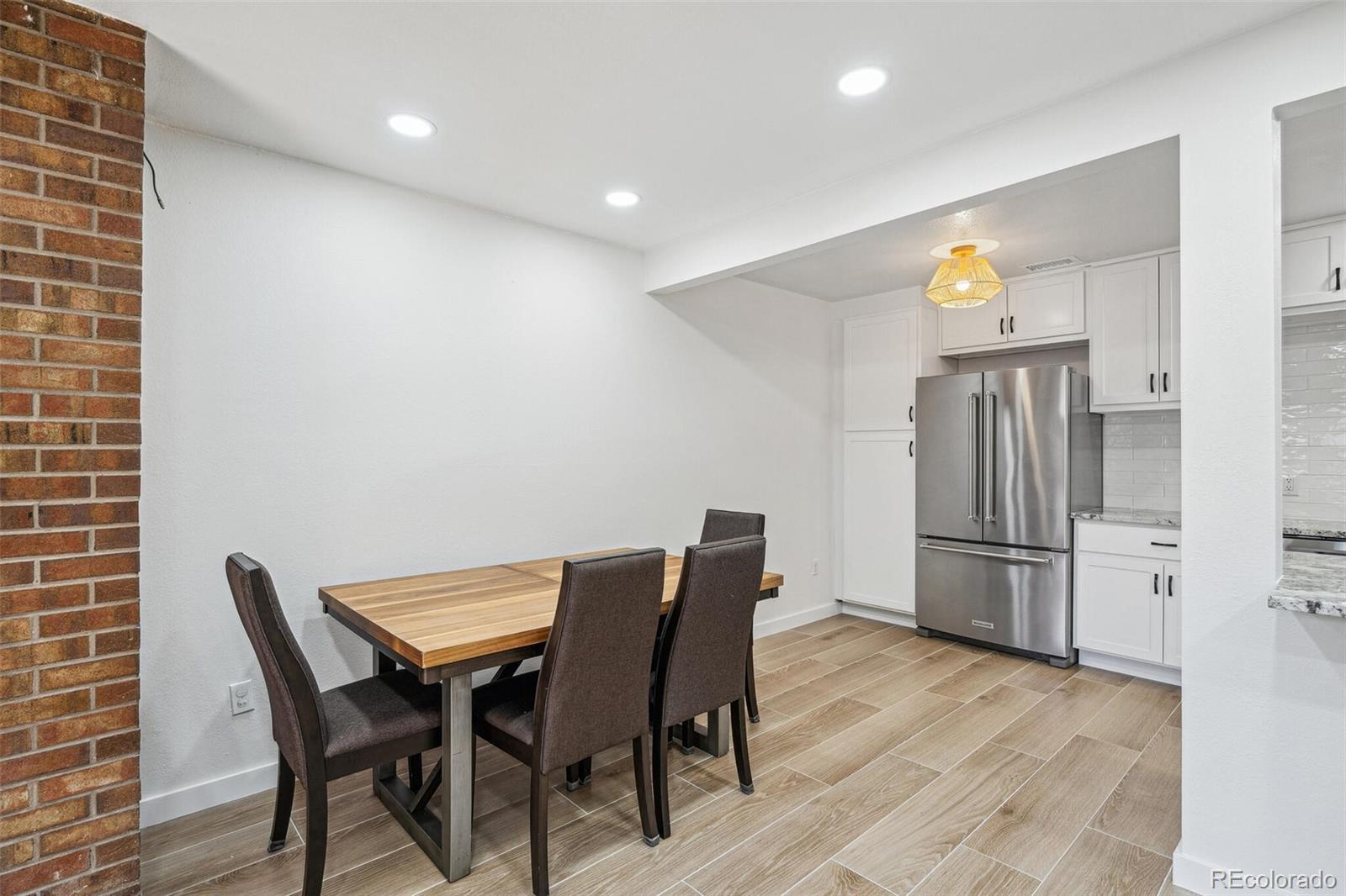 MLS Image #11 for 7995 e mississippi avenue,denver, Colorado