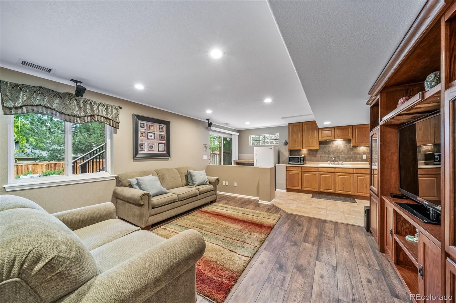 MLS Image #23 for 9928  sylvestor road,highlands ranch, Colorado