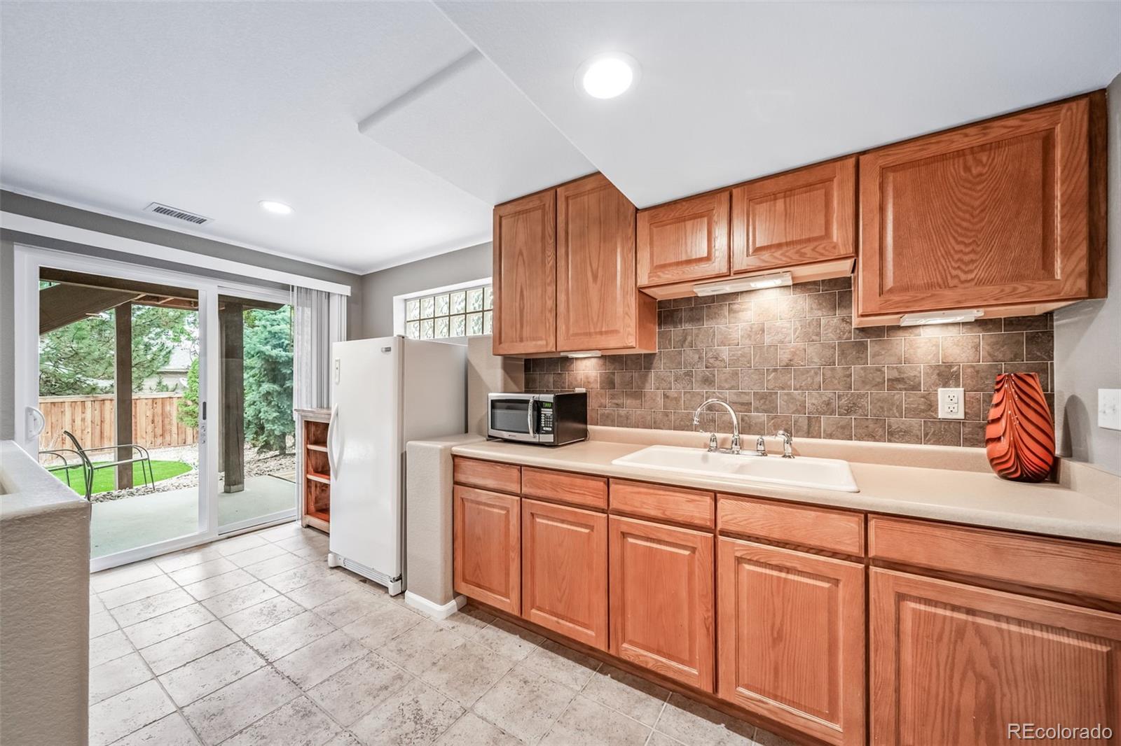 MLS Image #26 for 9928  sylvestor road,highlands ranch, Colorado