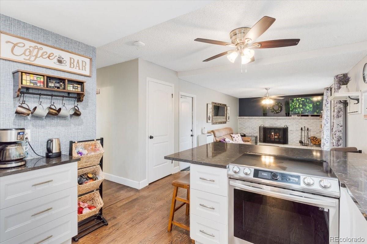 MLS Image #13 for 915  mercury circle,littleton, Colorado