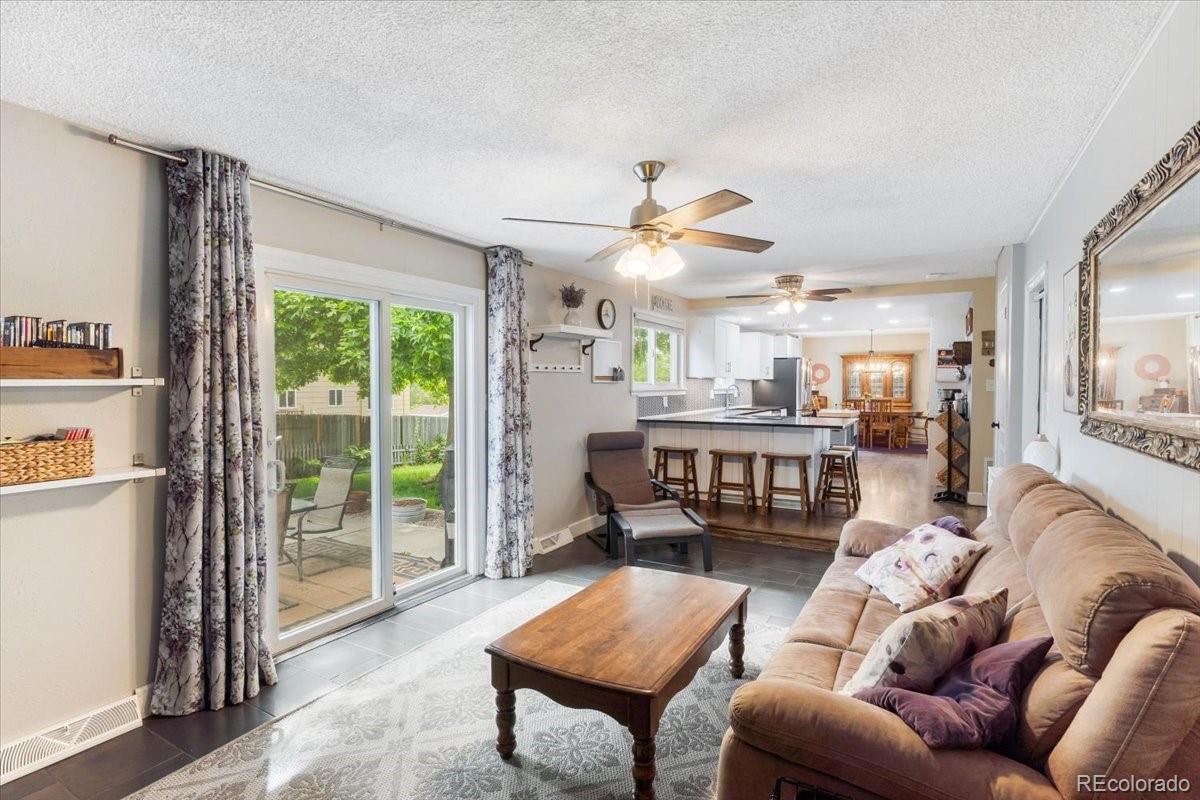 MLS Image #15 for 915  mercury circle,littleton, Colorado