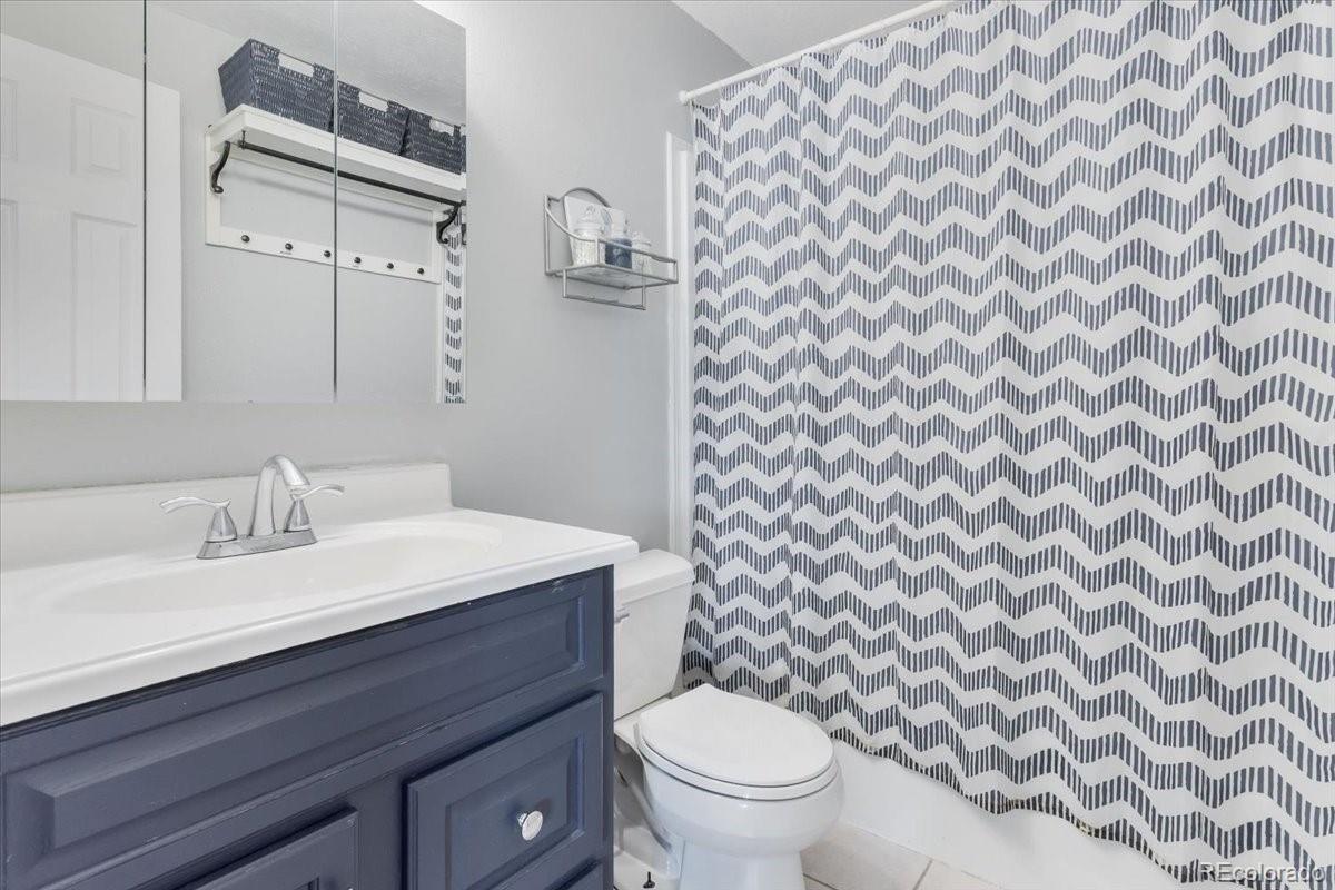 MLS Image #22 for 915  mercury circle,littleton, Colorado