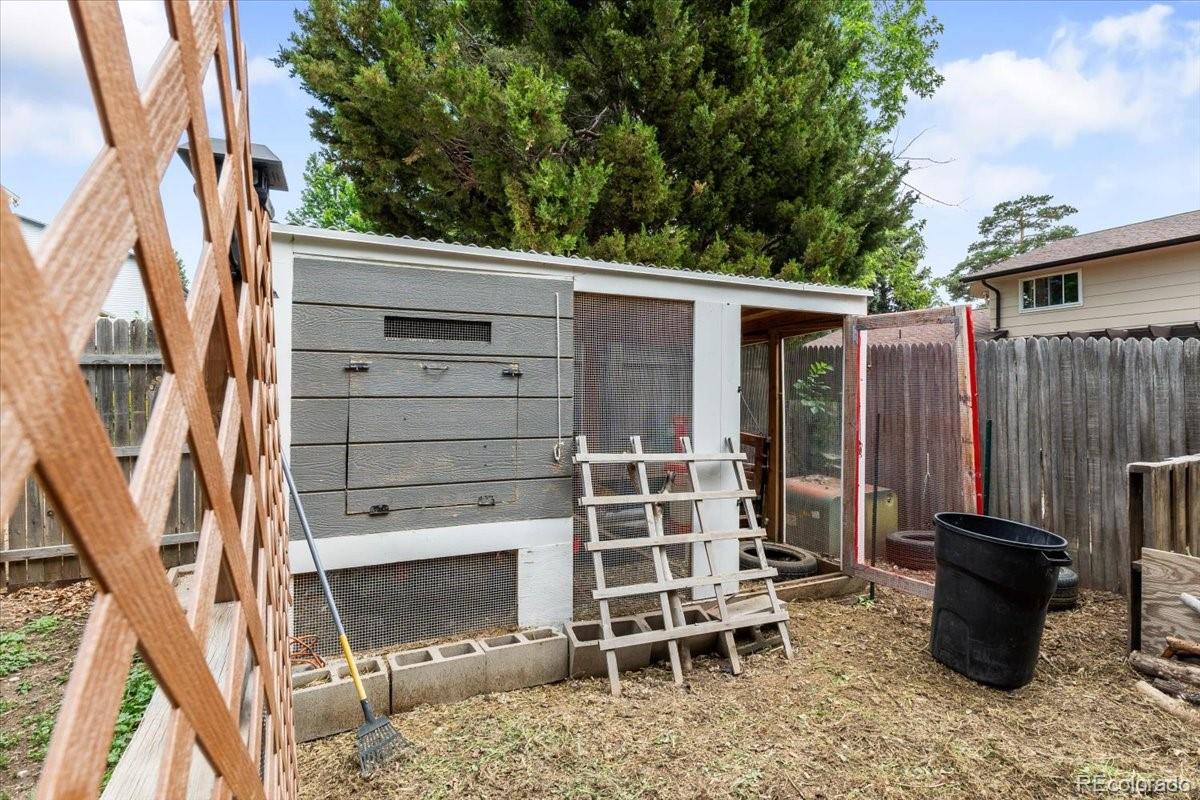 MLS Image #31 for 915  mercury circle,littleton, Colorado
