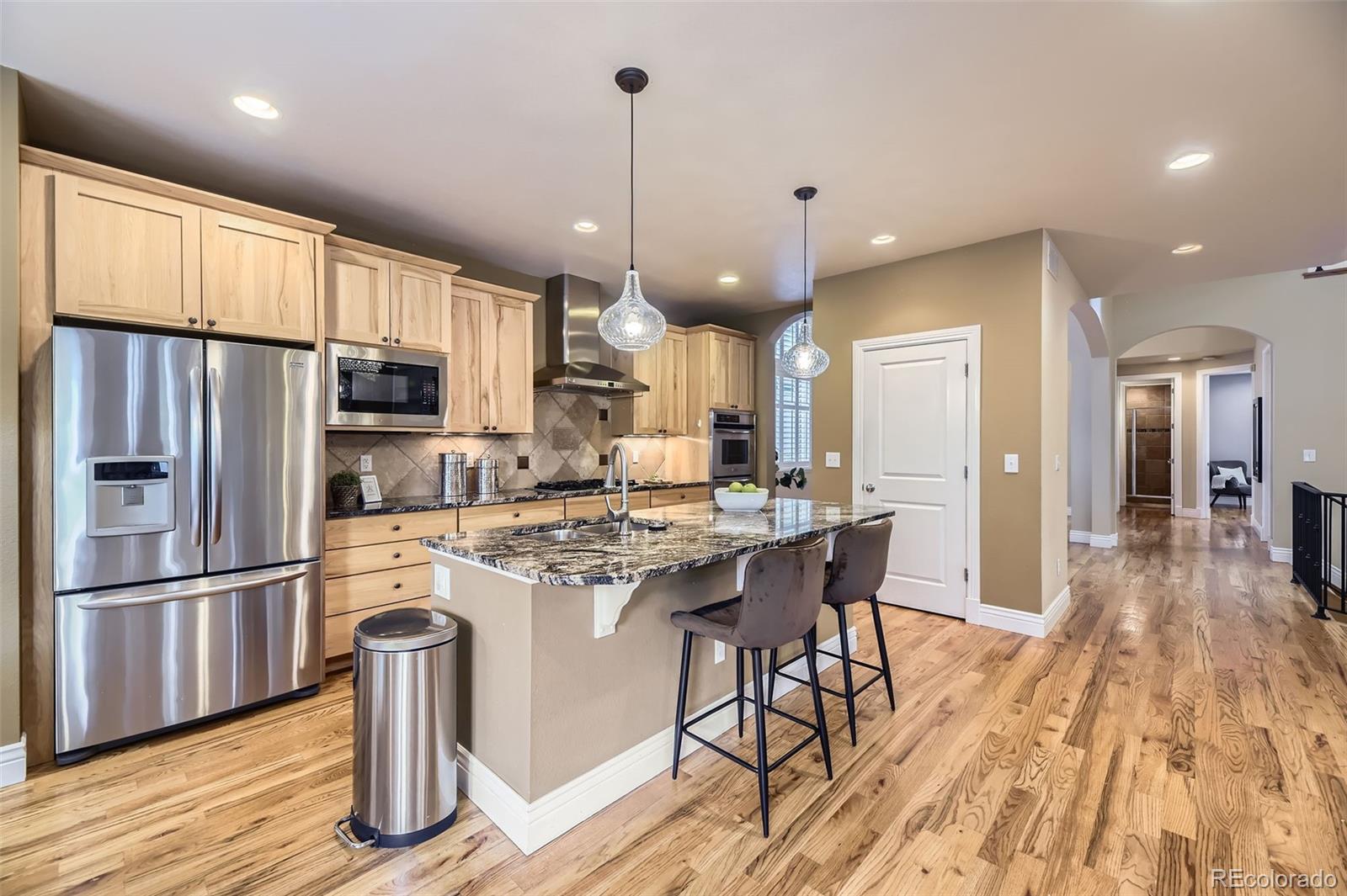 MLS Image #15 for 940  kearney street,denver, Colorado