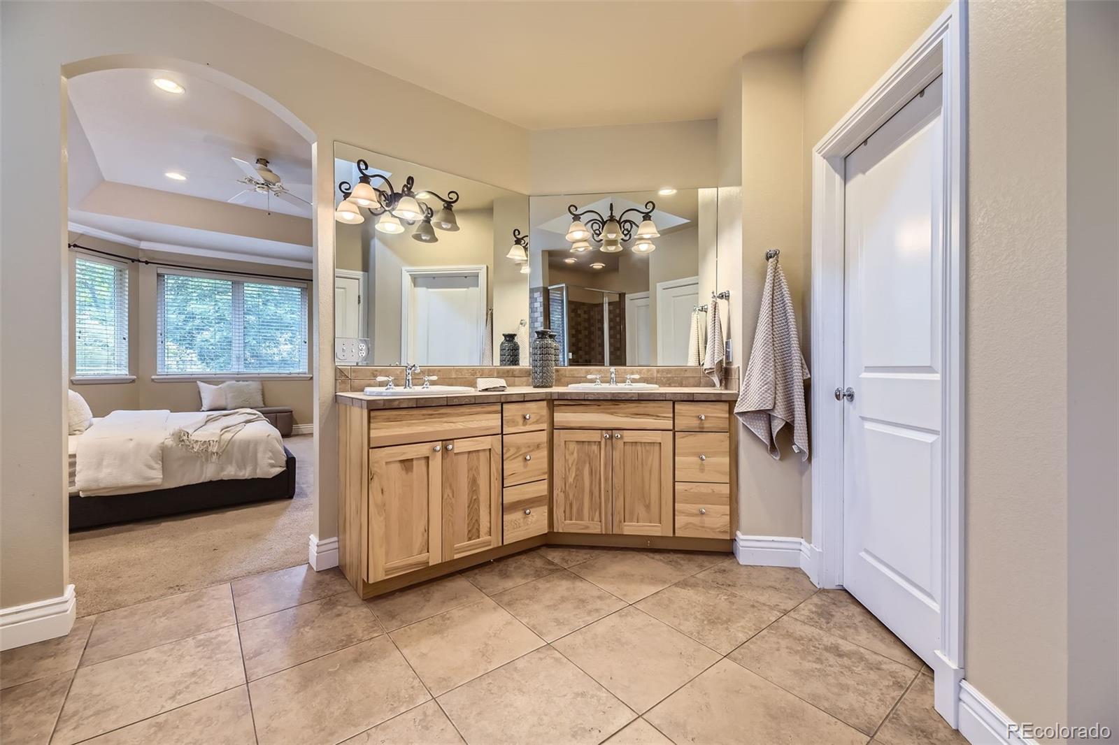 MLS Image #25 for 940  kearney street,denver, Colorado