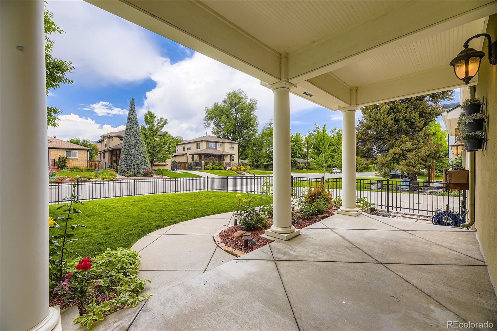 MLS Image #4 for 940  kearney street,denver, Colorado