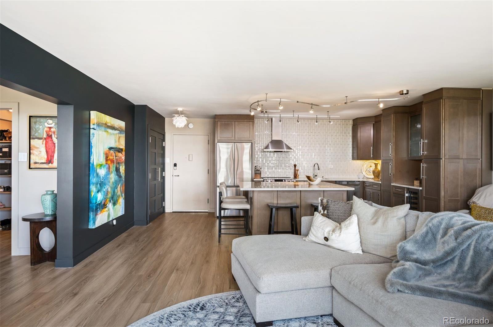 MLS Image #14 for 3100 e cherry creek south drive,denver, Colorado
