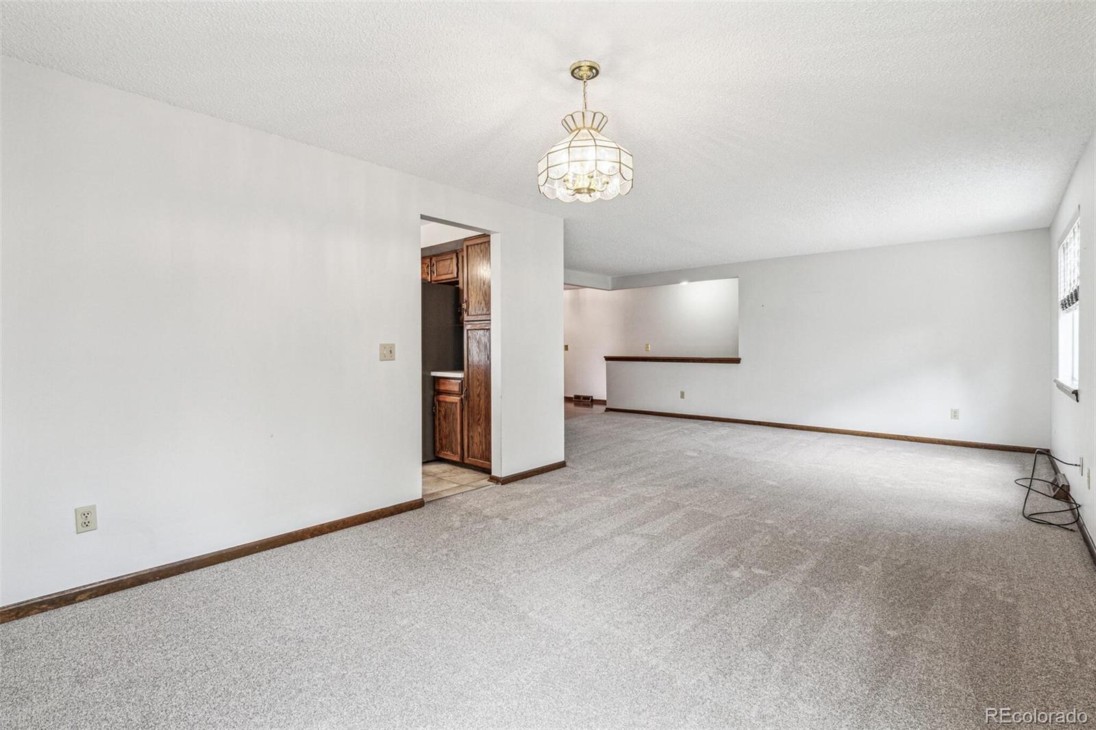 MLS Image #4 for 9431 w jewell place,lakewood, Colorado